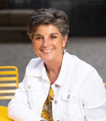 Portrait of Tammy Crabtree, REALTOR.